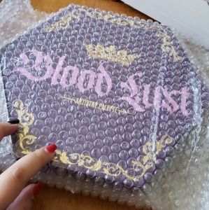 BNIB Blood Lust Palette